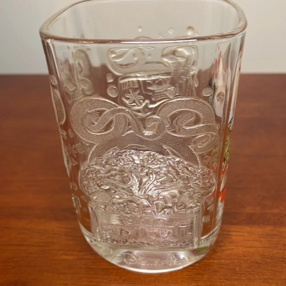 Walt Disney World ANIMAL KINGDOM McDonald's Collectible Glass 2000 Safari Mickey